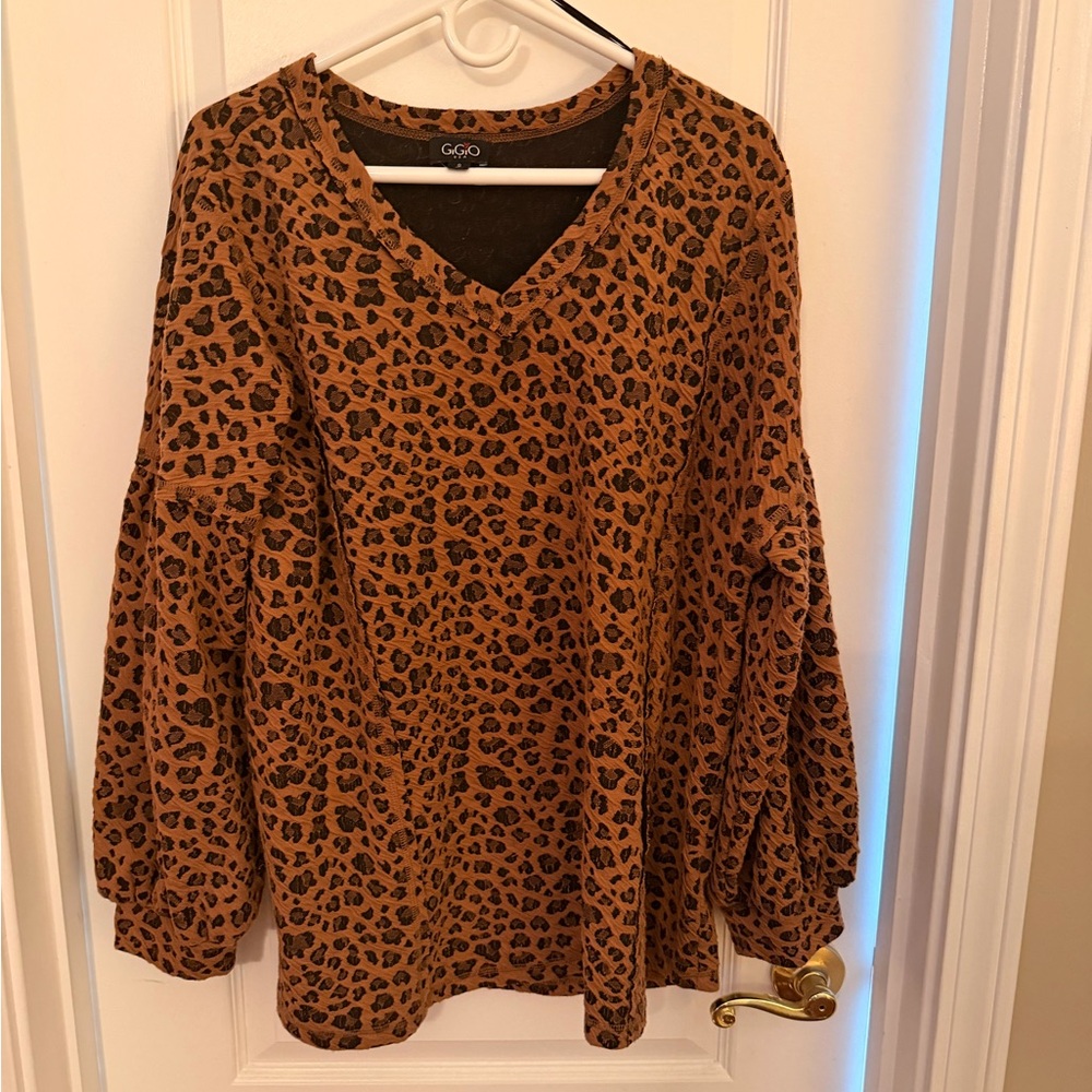 GAP Women's Animal Print V-Neck Sweatshirt - Brown